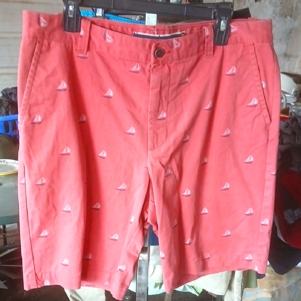 Faded Red Sailboat Patterned Shorts